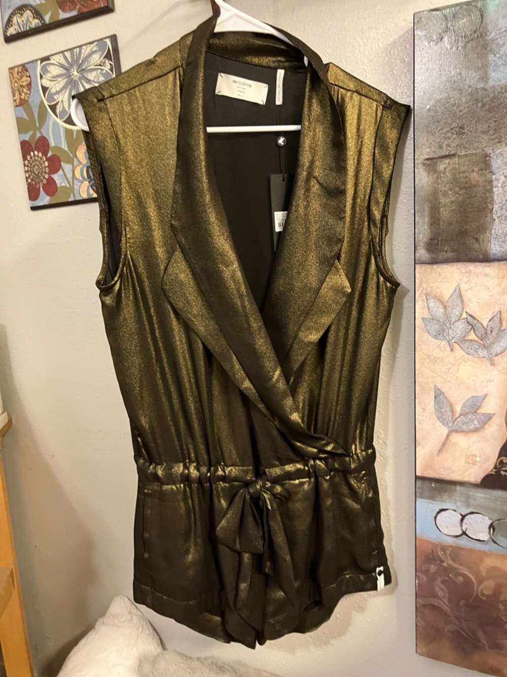 One Teaspoon Metallic Gold Shimmer Shortset! Free People One Teaspoon Sexy!S